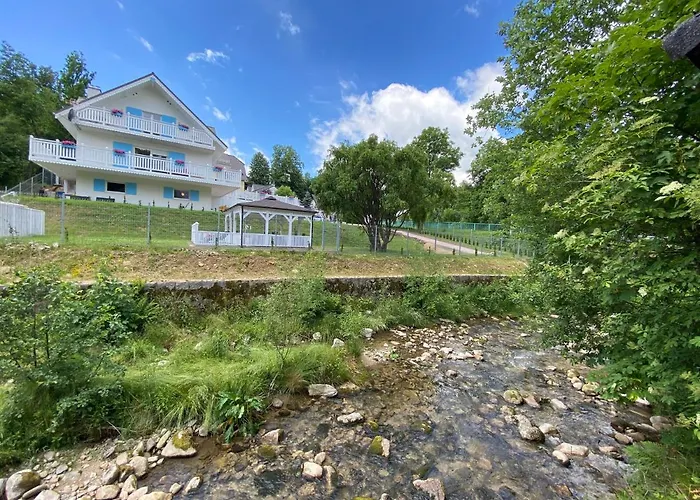 Appartement Fiona3 Centrum700m Parking Bezplatny Monitorowany Salon Tv Sypialnia Tv Lazienka Kuchnia Rekuperacja Karpacz