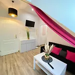 Fiona3 Centrum700m Parking Bezplatny Monitorowany Salon Tv Sypialnia Tv Lazienka Kuchnia Rekuperacja Daire