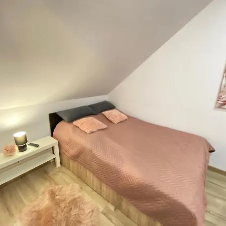 Fiona3 Centrum700m Parking Bezplatny Monitorowany Salon Tv Sypialnia Tv Lazienka Kuchnia Rekuperacja 카르파츠